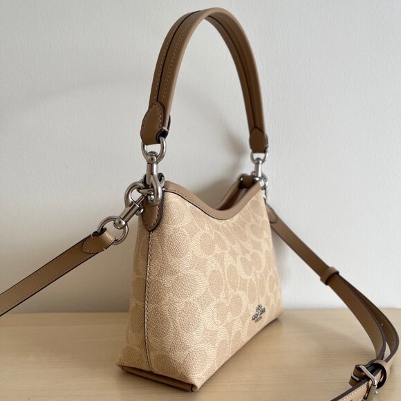 Coach Logo-Lettering Canvas Shoulder Bag - Picture 3 of 9